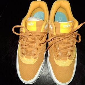 Nike Air Max 1 SWDC Serena Williams Design Crew x FQ4298 800 Orange sz 8.5